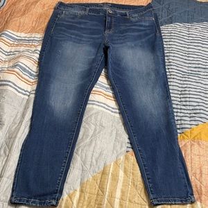 Maurices jeans